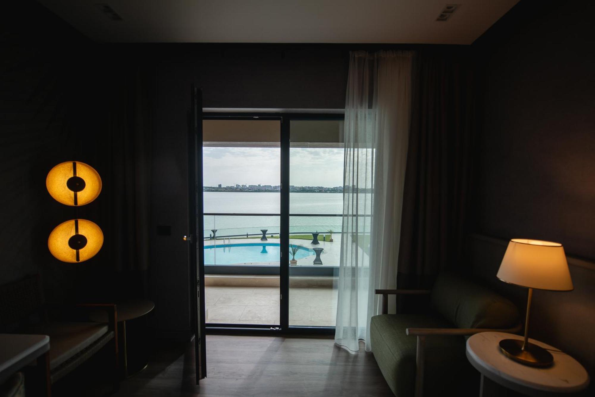 Belinda Hotel Mamaia Adults Only Exterior photo