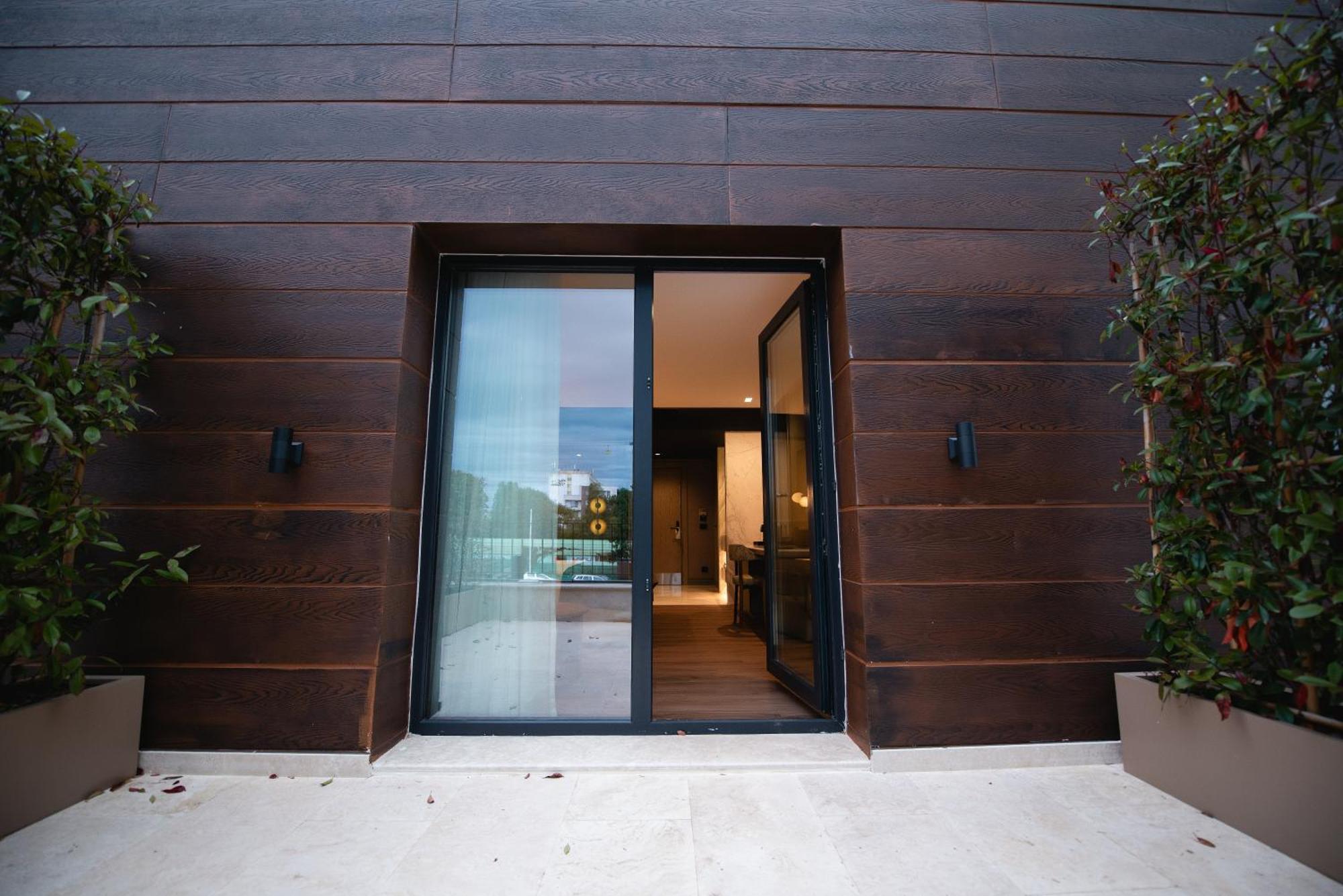 Belinda Hotel Mamaia Adults Only Exterior photo